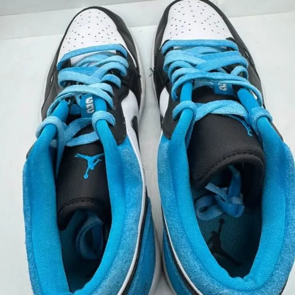 Nike Air Jordan 1 Low Laser Blue Mens 10 shoes sneakers